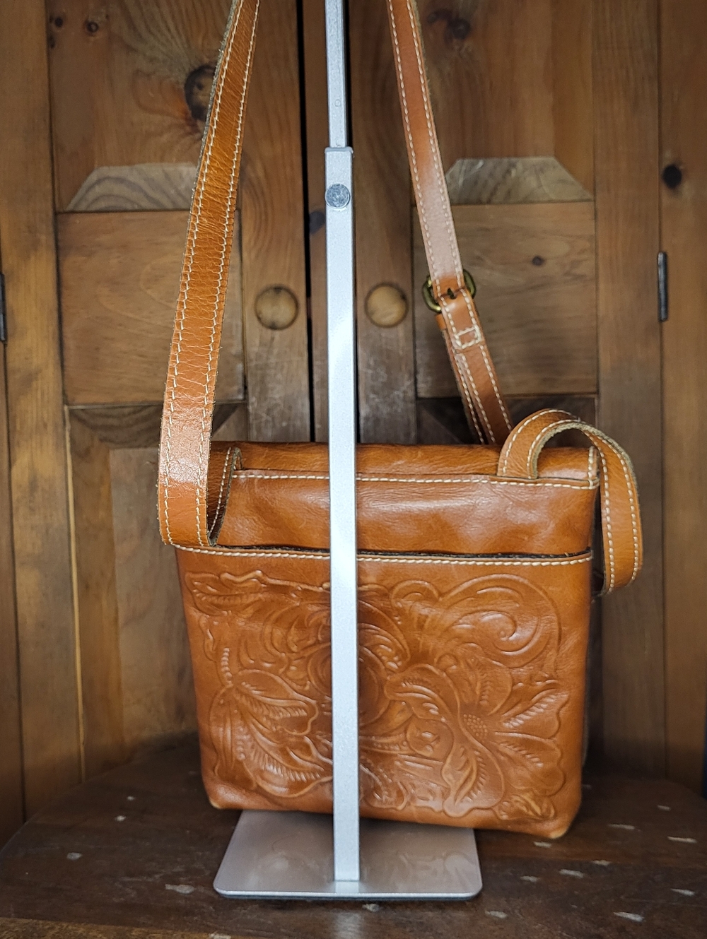 Patricia Nash Cognac Tooled Leather Crossbody Bag - Picture 13 of 17